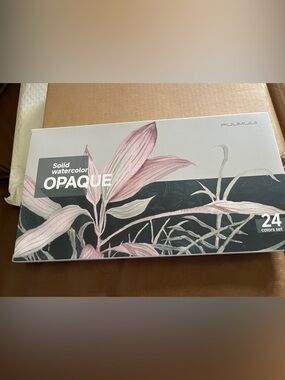 Fuumuui 24-Color Opaque Semi-Solid Watercolor Paint Set